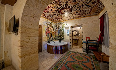 Deluxe Stone Room